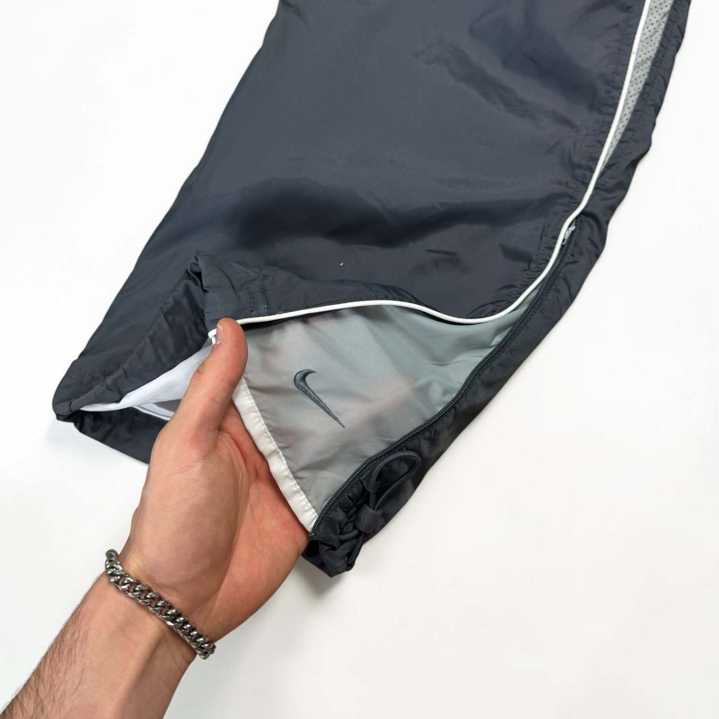 SUPER RARE 2000s Nike Trackpants Grey *PREMIUM* - (M)