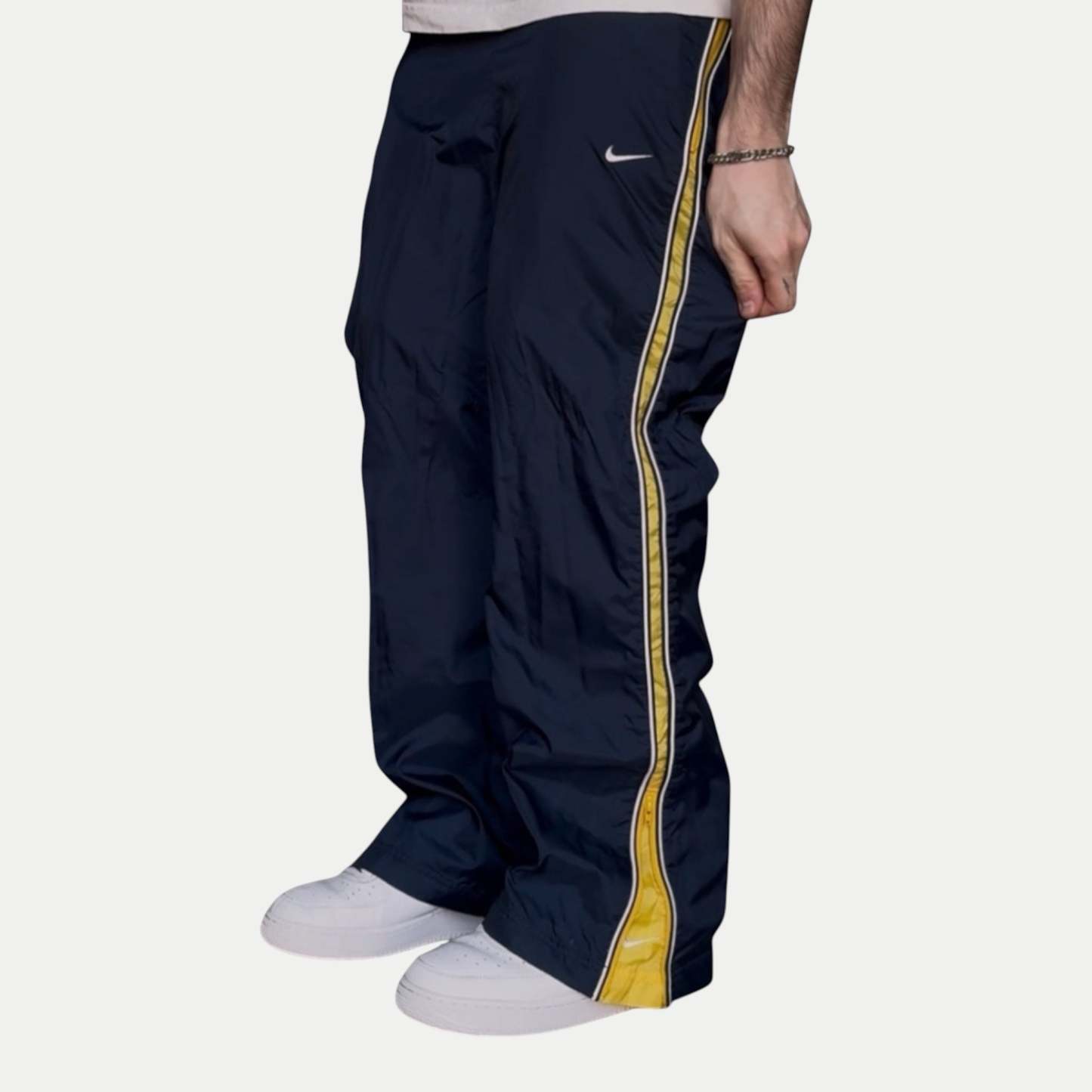 SUPER RARE 2000s Nike Trackpants Navy - (XS)