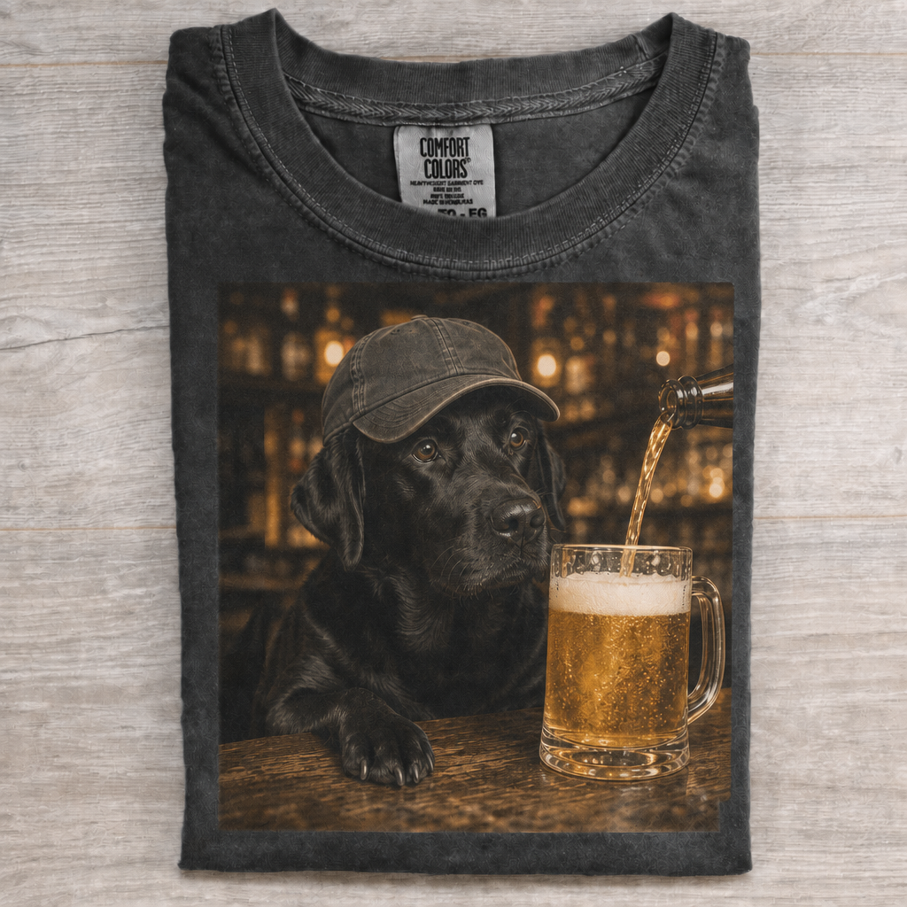 Labrador Retriever Pub Beer Pour Graphic T-shirt