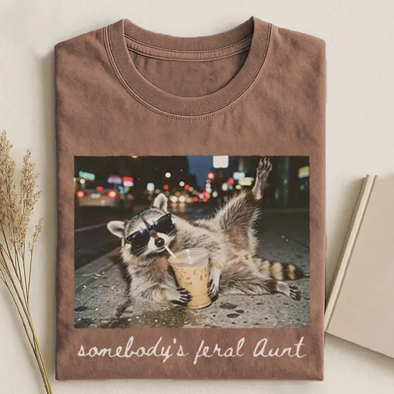 Somebody’s Feral Aunt T-shirt - Espresso