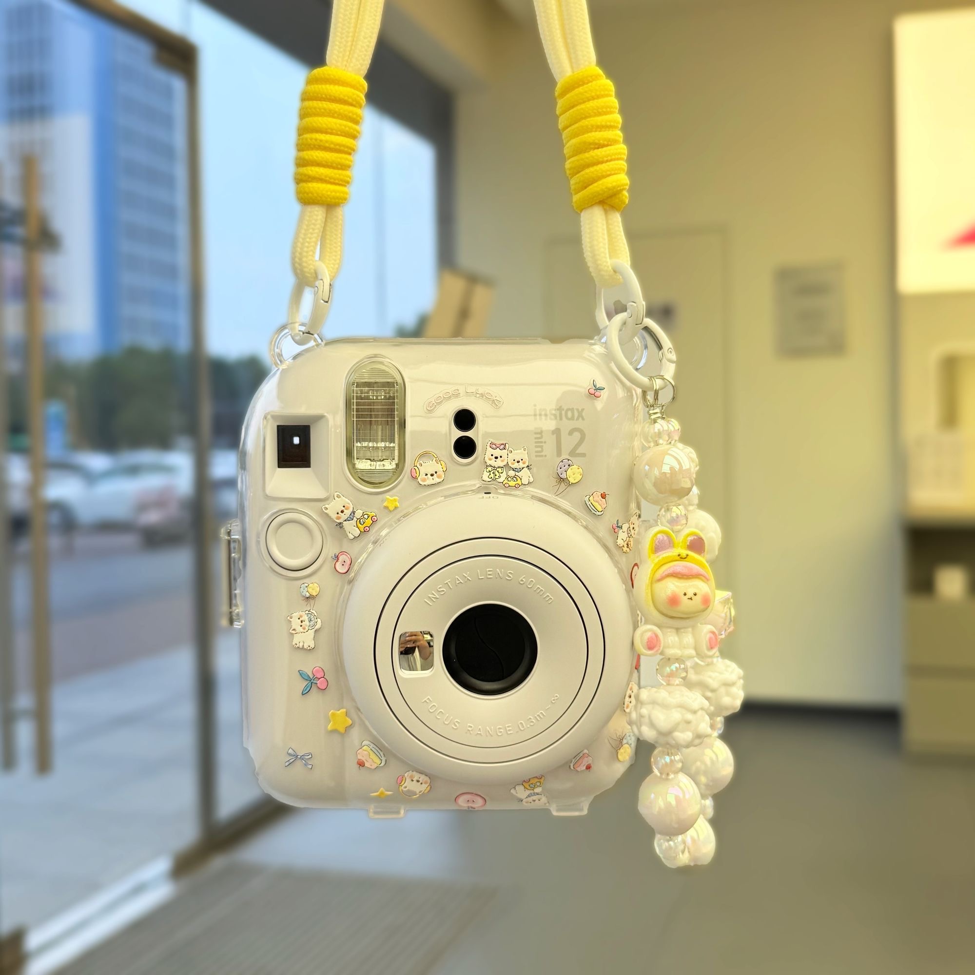 Mini 12/11 Crystal Clear Camera Case 📸