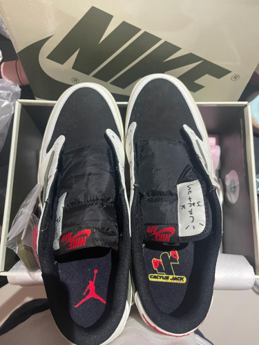 TRAVIS SCOTT X NIKE AIR JORDAN 1 LOW OG “Olive” photo review