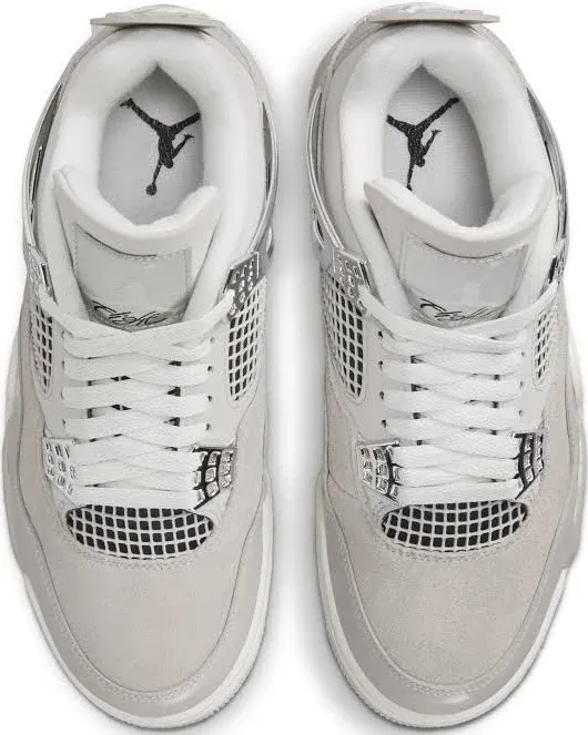 Nike Air Jordan 4 “Frozen Moments” 
