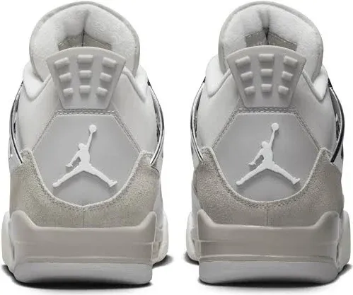 Nike Air Jordan 4 “Frozen Moments” 