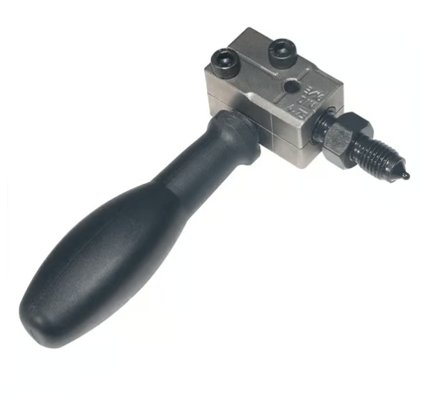 🔩universal Car Brake Line Flaring Tool Kit