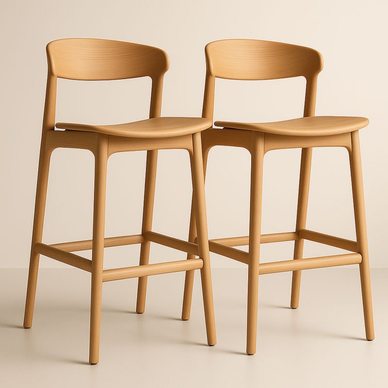Zestaw 2 stołków barowych z drewna bukowego