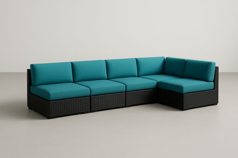 Turkusowy narożnik ogrodowy z plecionki rattanowej