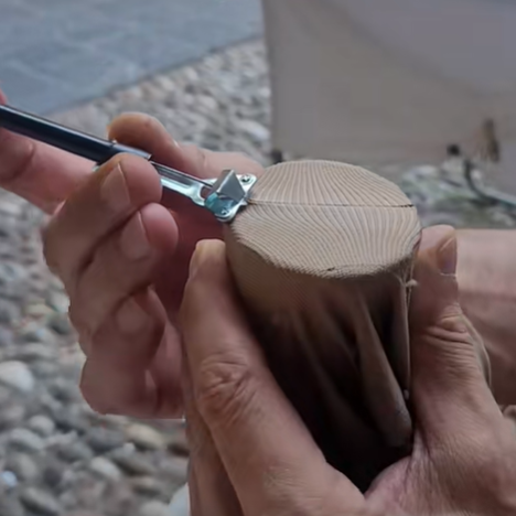 The Ultimate Threadless Stitching Tool – Instantly Weave, Repair, Create