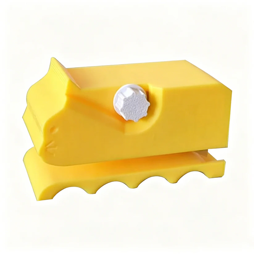 Cat scratching board cardboard cutter