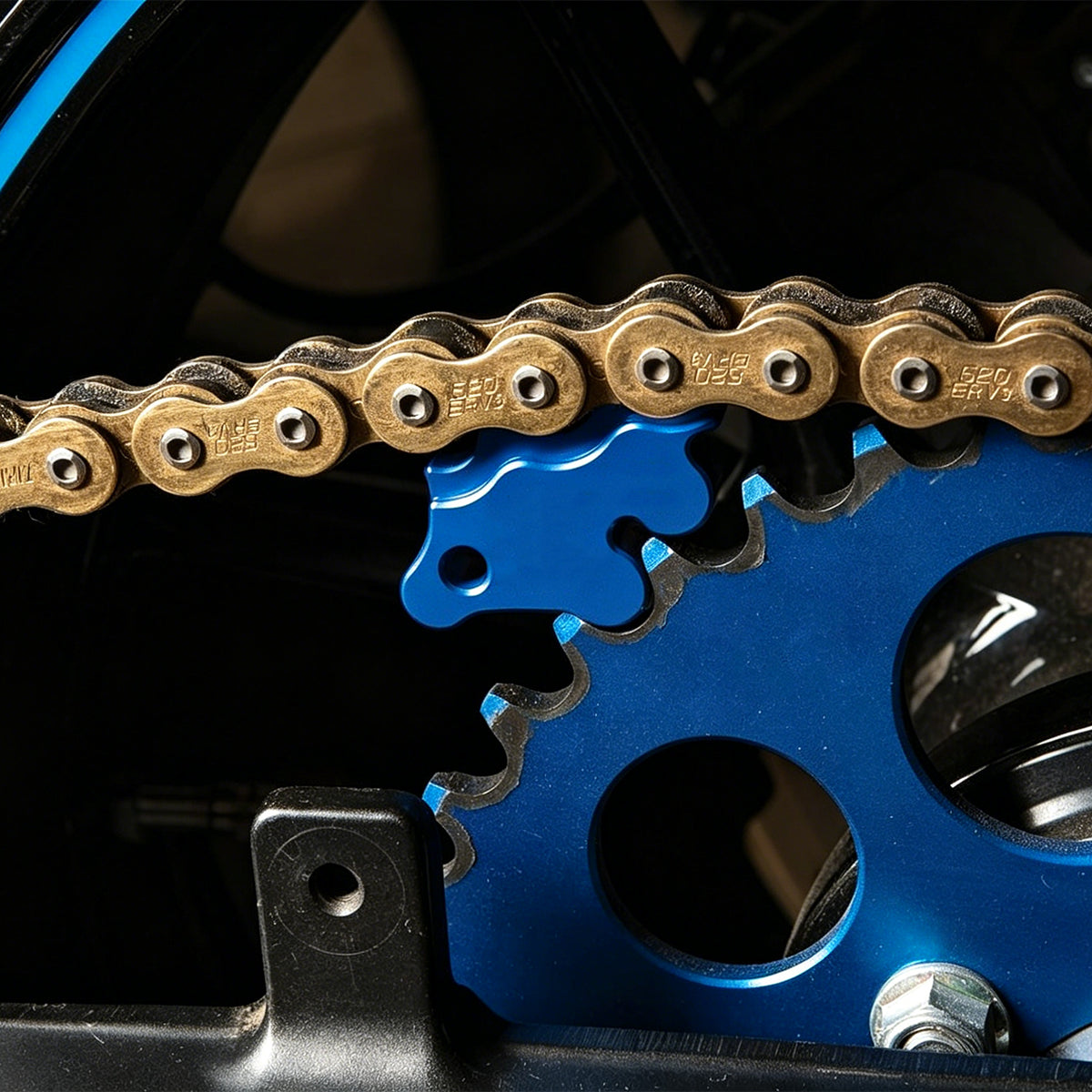 Motorcycle Sprocket & Caliper Tool – 2-in-1 Chain Jammer & Brake Caliper Tool