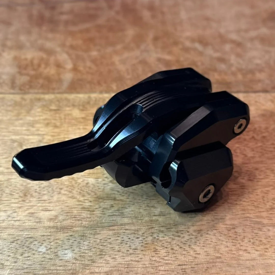 Saddle Angle Adjuster – 8 Positions, 35° Tilt Range, for Mountain, Gravel & Road Bikes