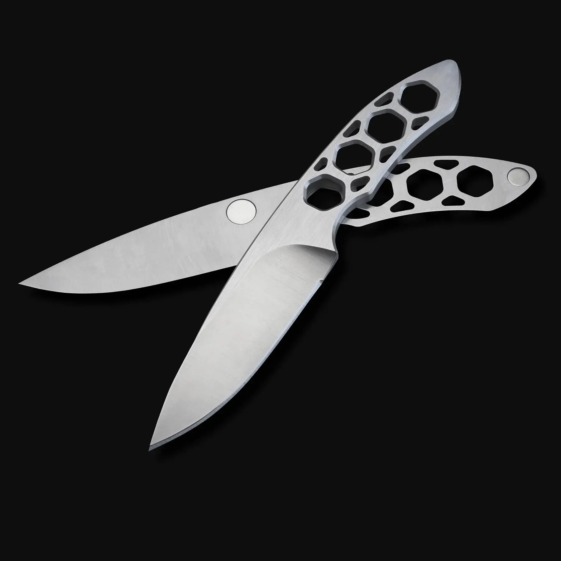 Duo Desk Knife – Magnetic Twin Knives