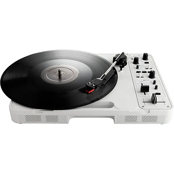 PORTABLE VINYL, BOLD CREATIVITY Built‑In Looper. Digital FX. Scratch‑Ready Fader. Battery Powered.