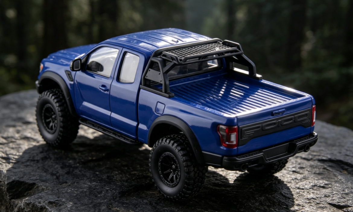 🚙 1:24 Scale Rock Crawler – RTR with 2.4G Transmitter, Receiver & LiPo Battery