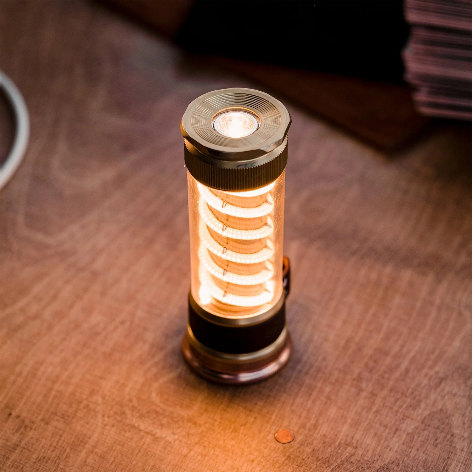 Edison Stick Light – Vintage Lantern & Flashlight, 7 Modes, USB-C Rechargeable