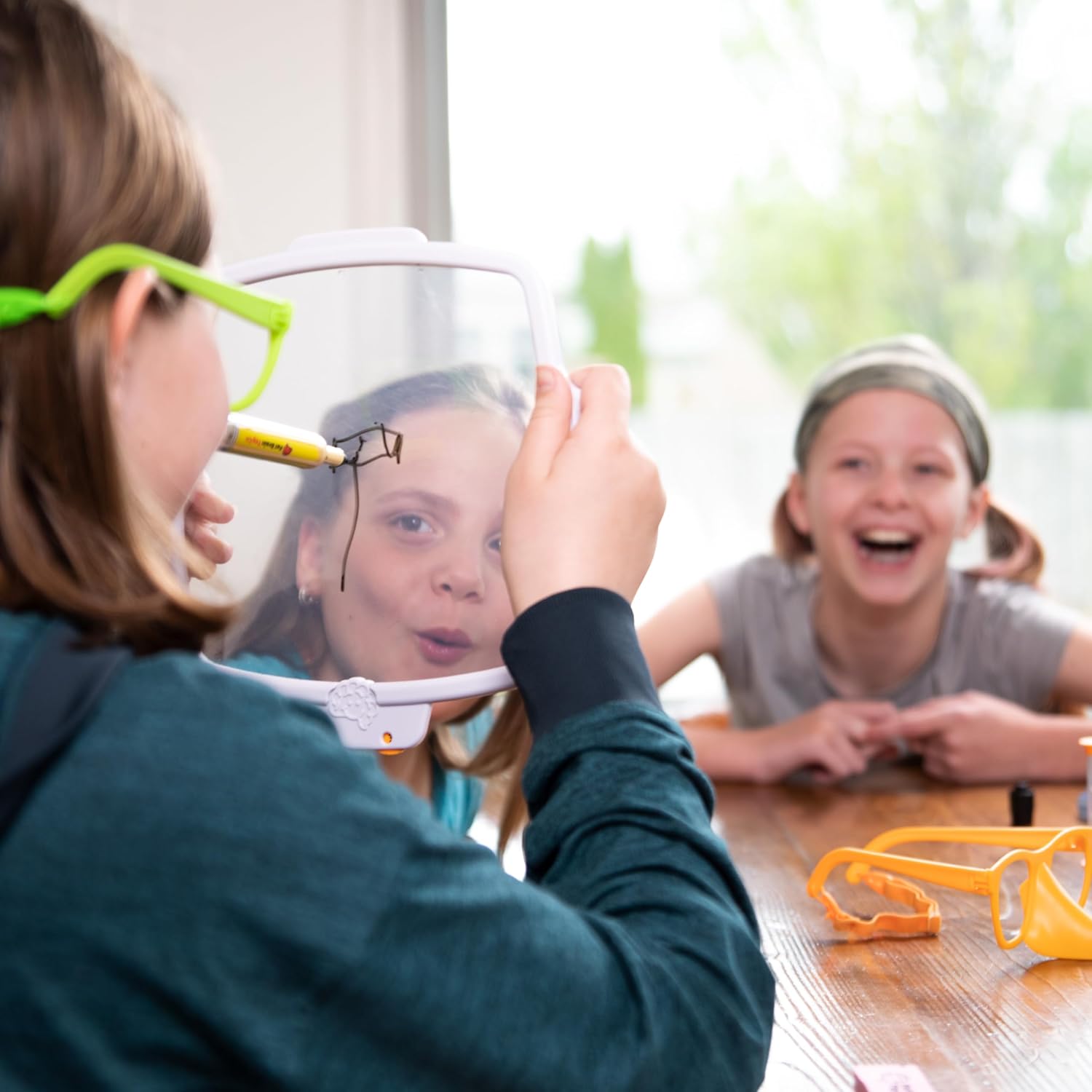 Nose Drawing Party Game – Draw with Your Nose, Guess Fast, Family Fun for Ages 8+