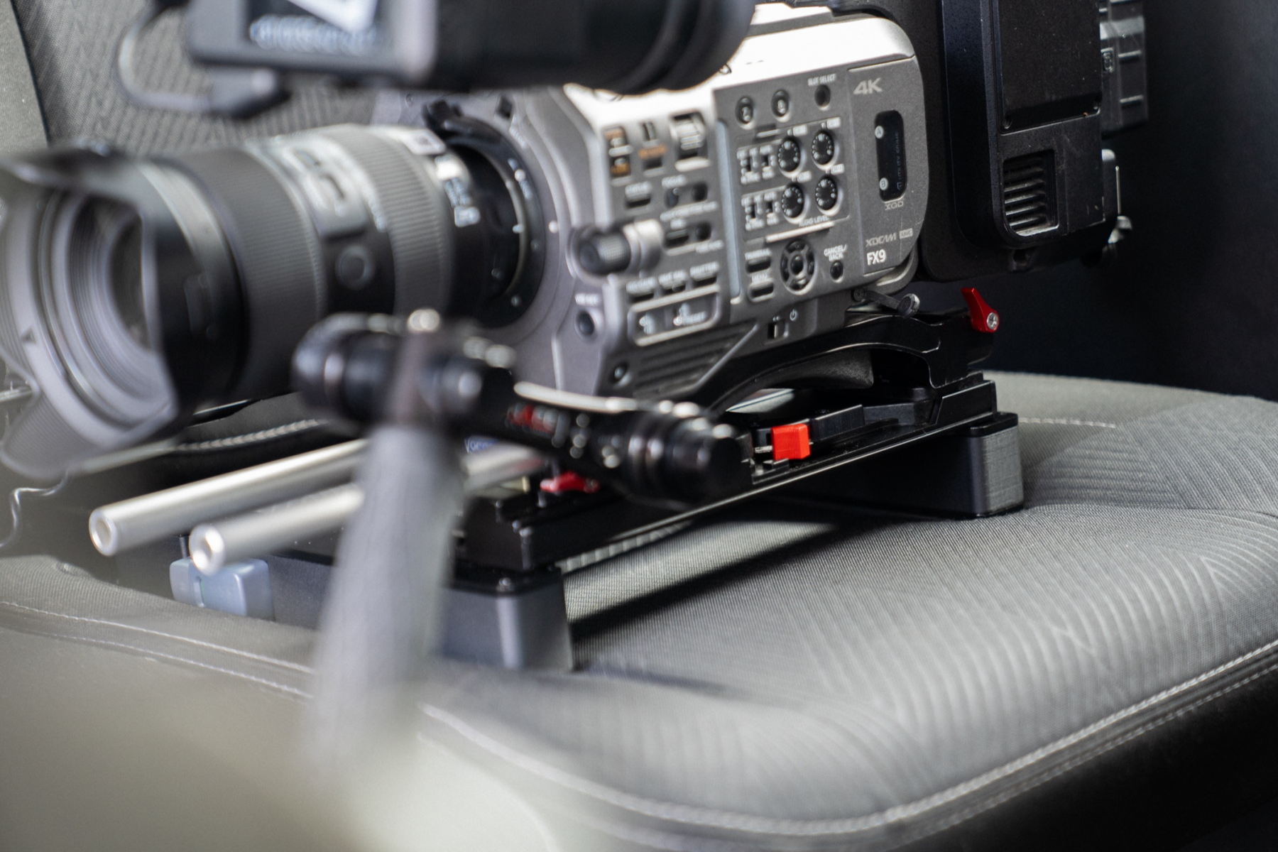 Camera Transport Platform 🎥 Rigid Rear-Seat Mount