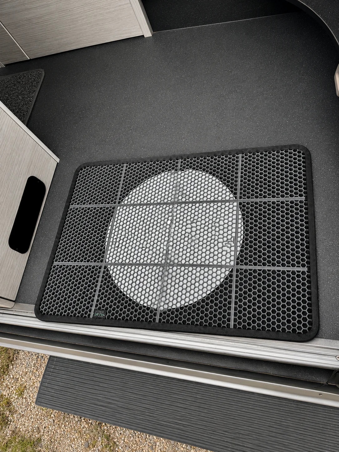 Camper Doormat with Easy-Empty Dirt Collection