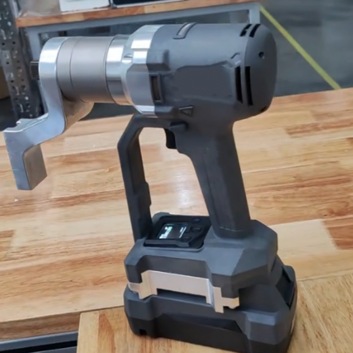 Battery Torque Wrench with OLED Display & 300N.m Capacity
