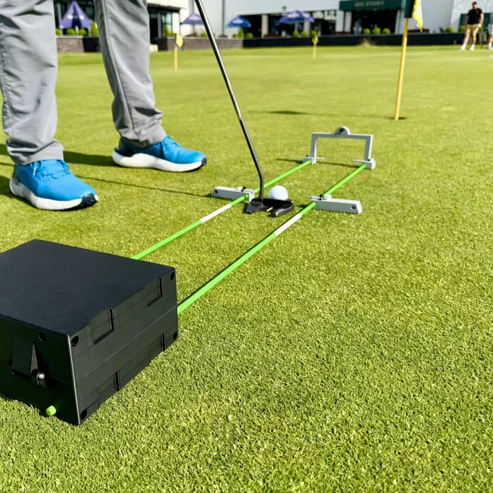Putting Training Box – Complete Golf Putting Studio