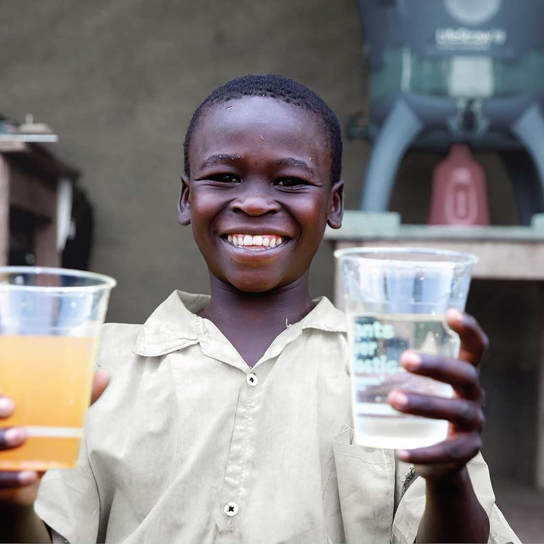 Collapsible Squeeze Bottle Water Filter System – 1L