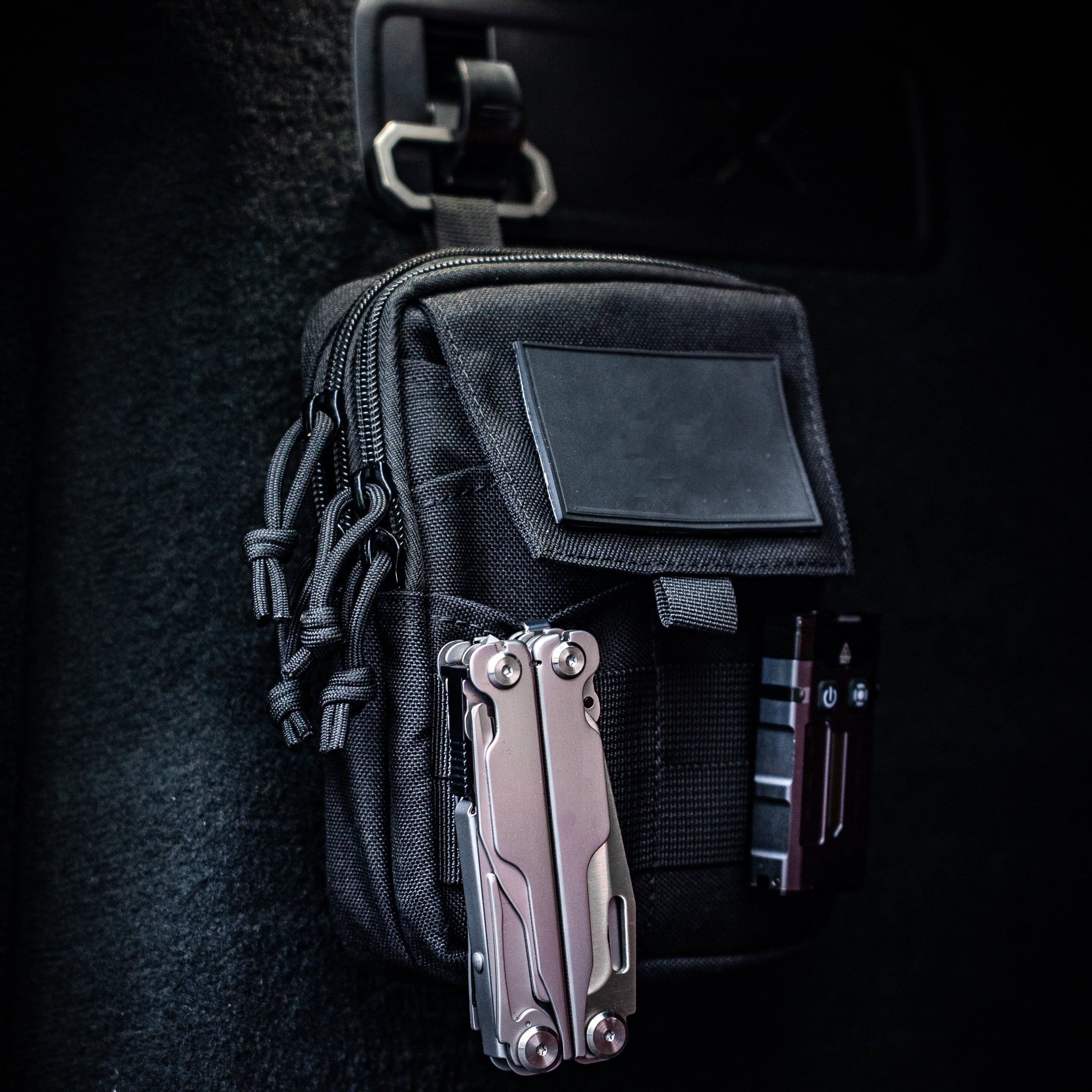Ultimate 8-in-1 EDC Gear Kit – Essential Tools for Everyday Carry &
