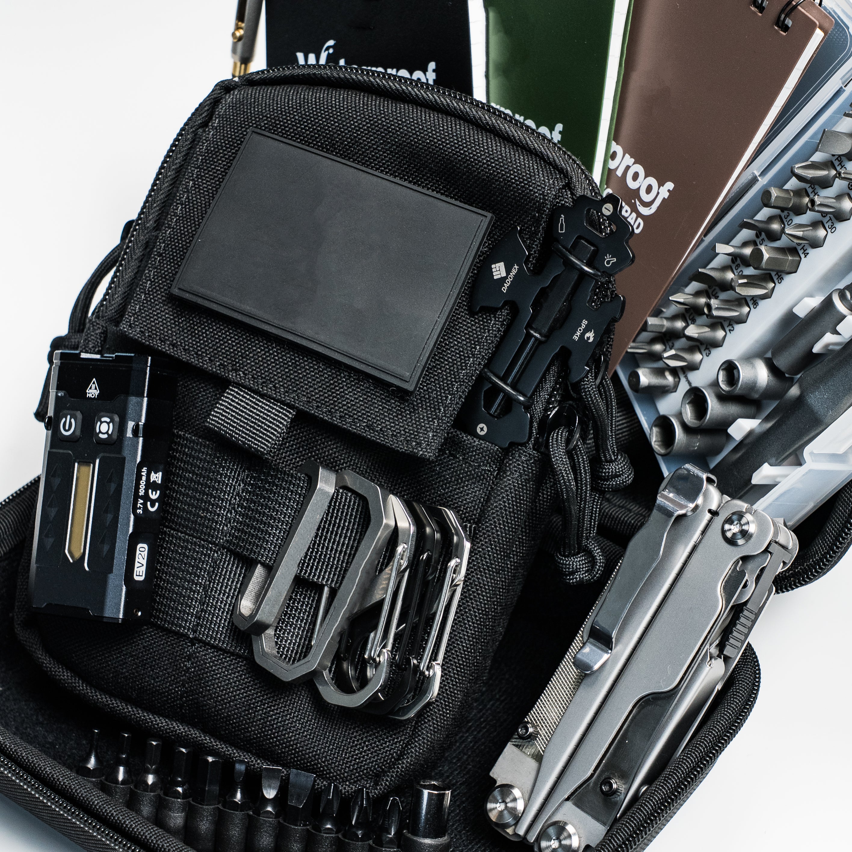 Ultimate 8-in-1 EDC Gear Kit – Essential Tools for Everyday Carry &