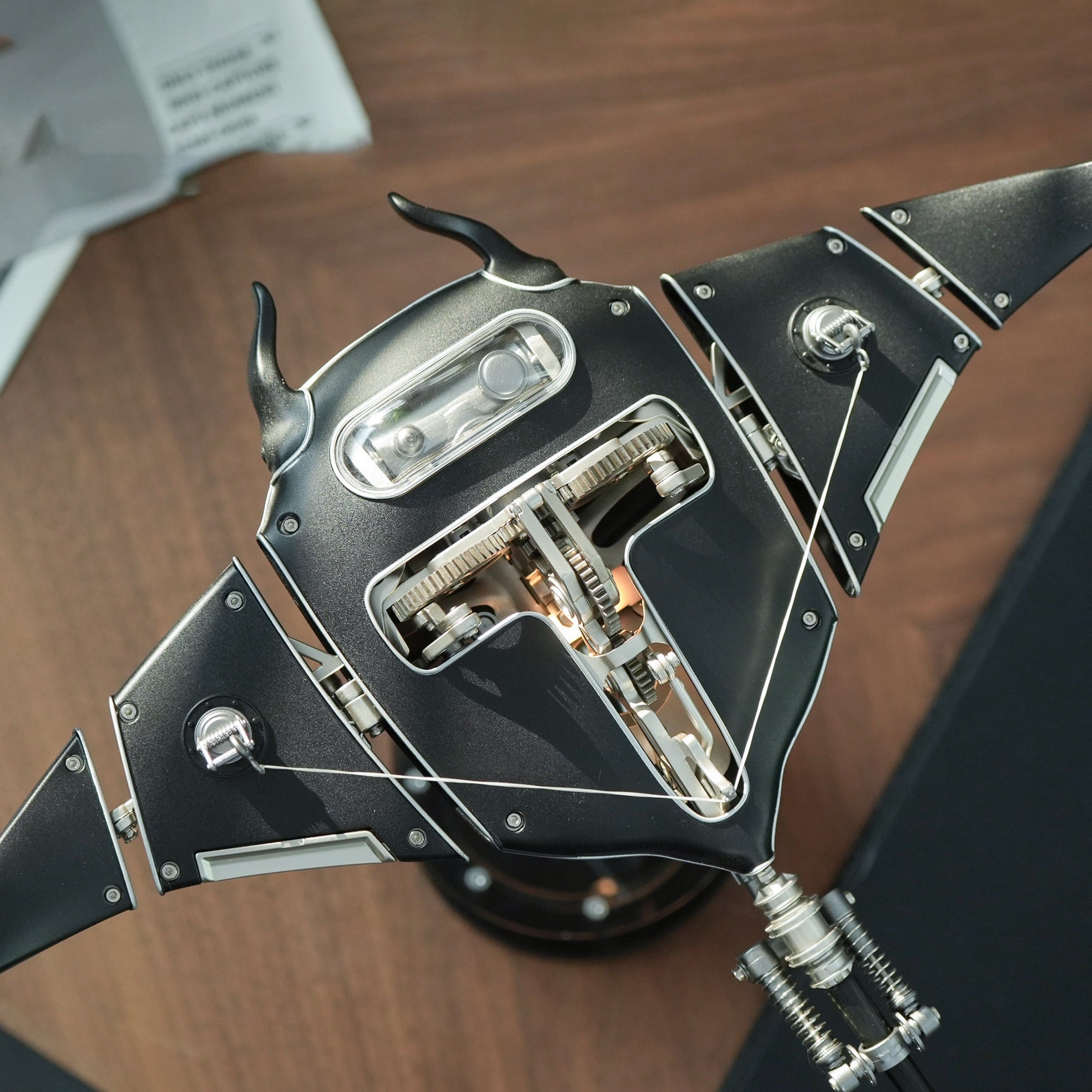 Mechanical Metal Manta Ray Dynamic Sculpture Kit