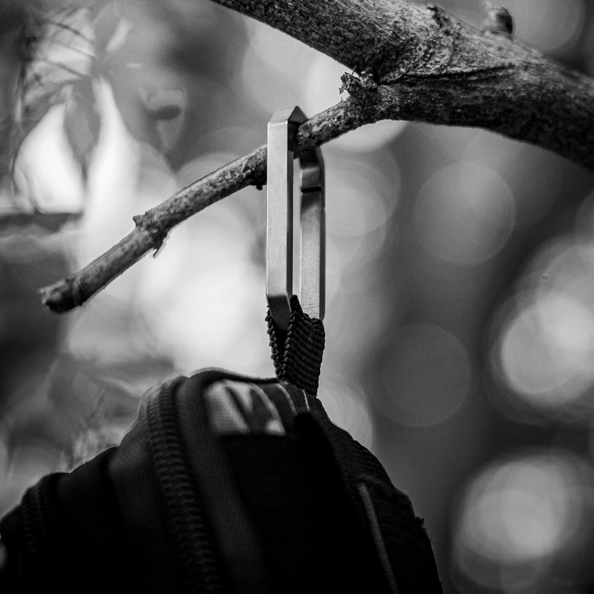 Ultimate 8-in-1 EDC Gear Kit – Essential Tools for Everyday Carry &