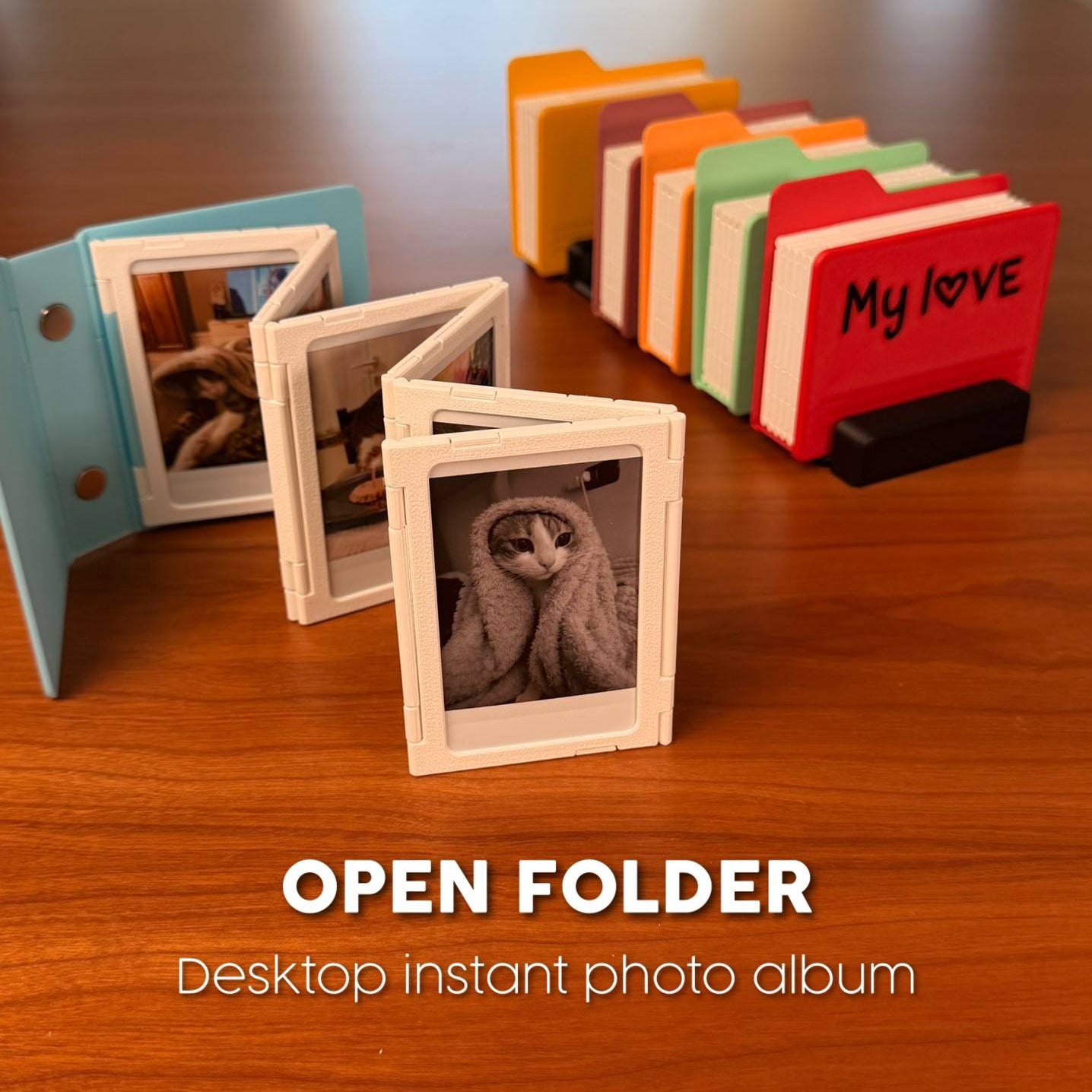 Folding Photo Album – Desktop Instant Photo Display