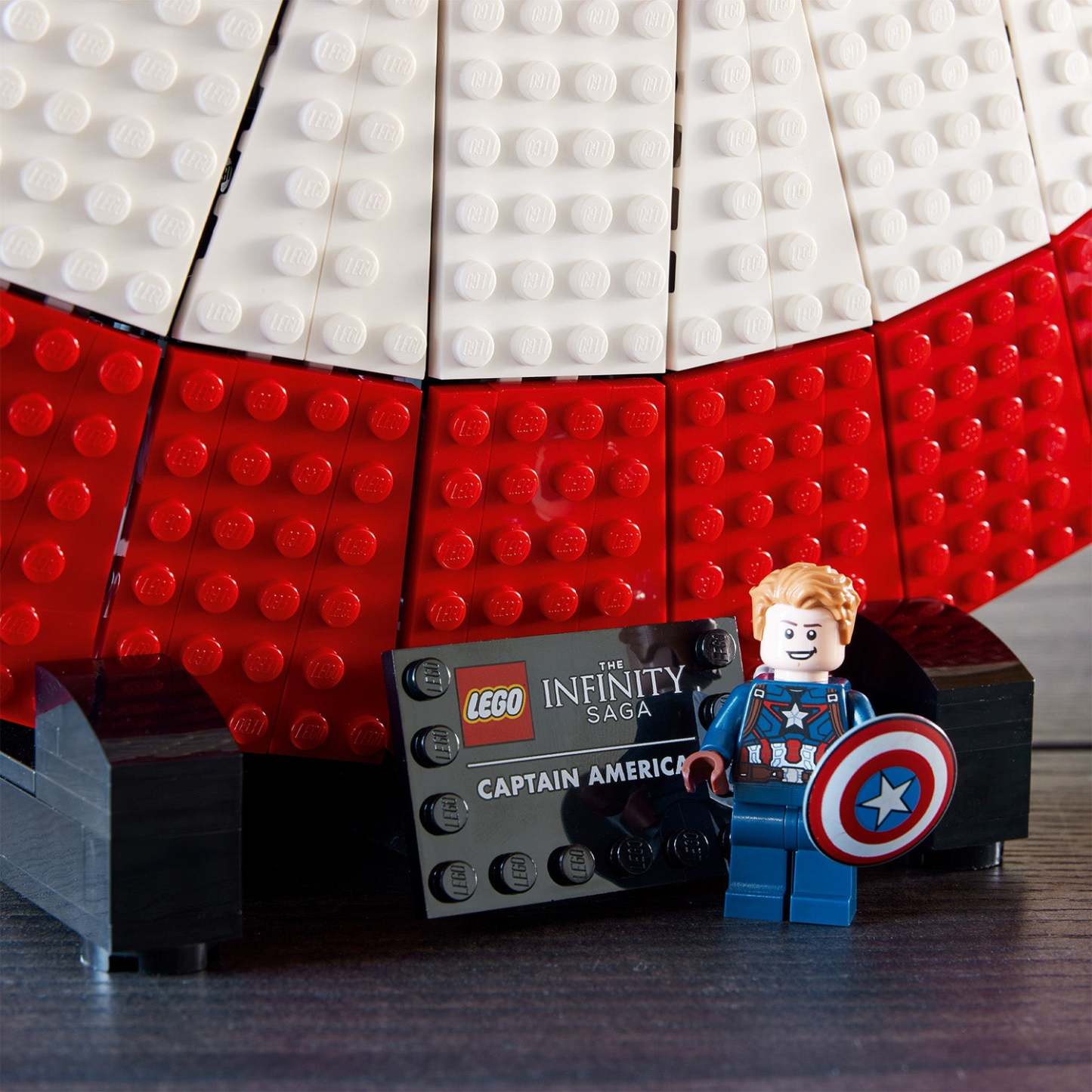 ® Marvel Captain America’s Shield