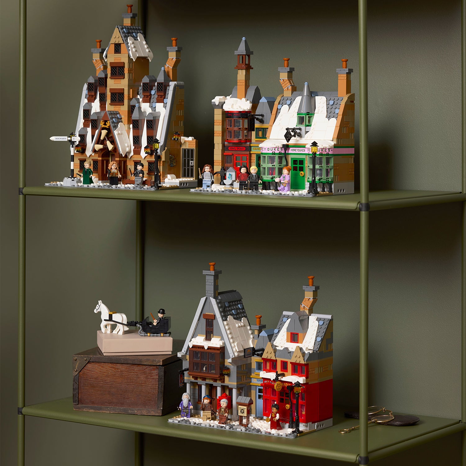 ® Harry Potter™ Hogsmeade™ Village – Collectors' Edition