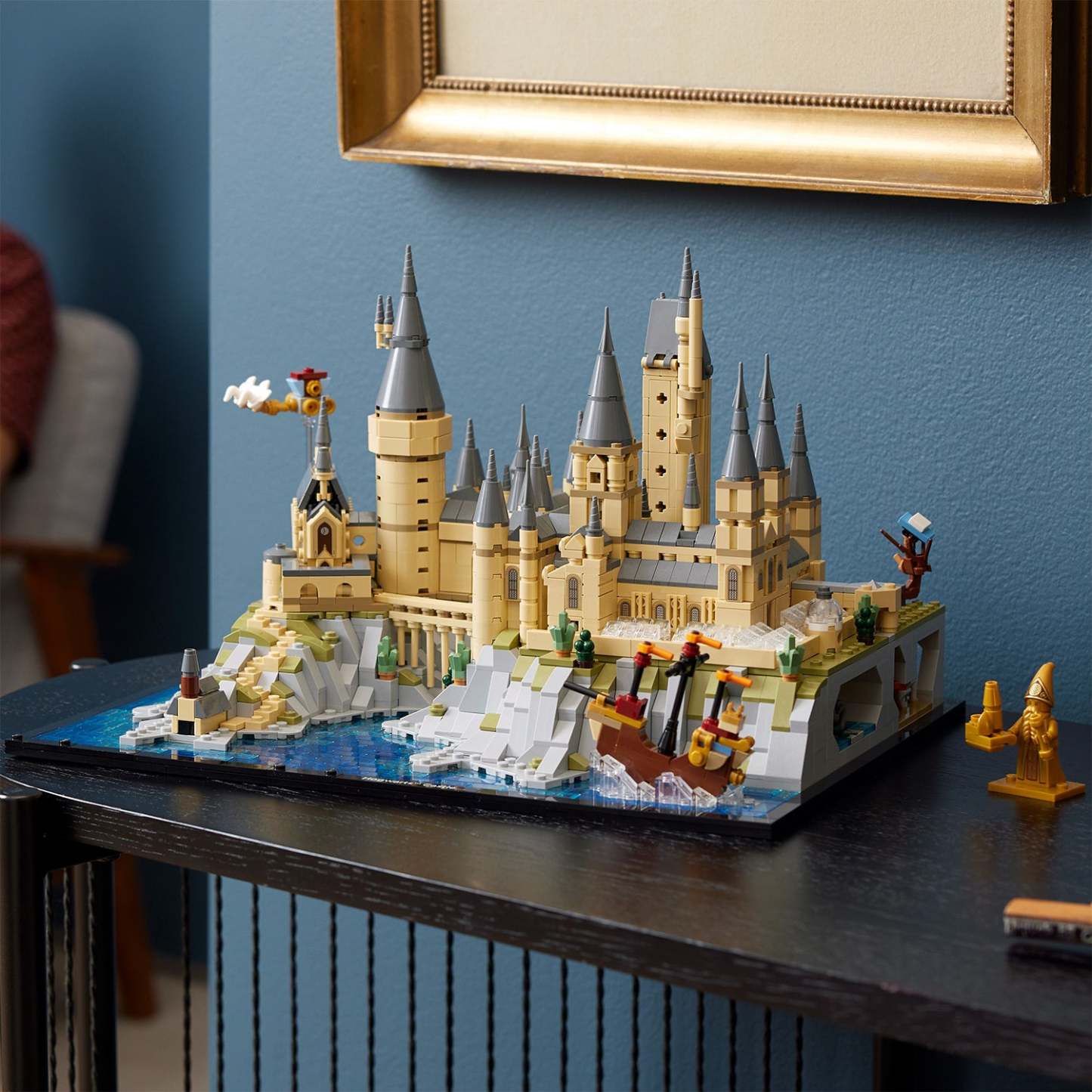 ® Harry Potter™ Hogwarts™ Castle & Grounds