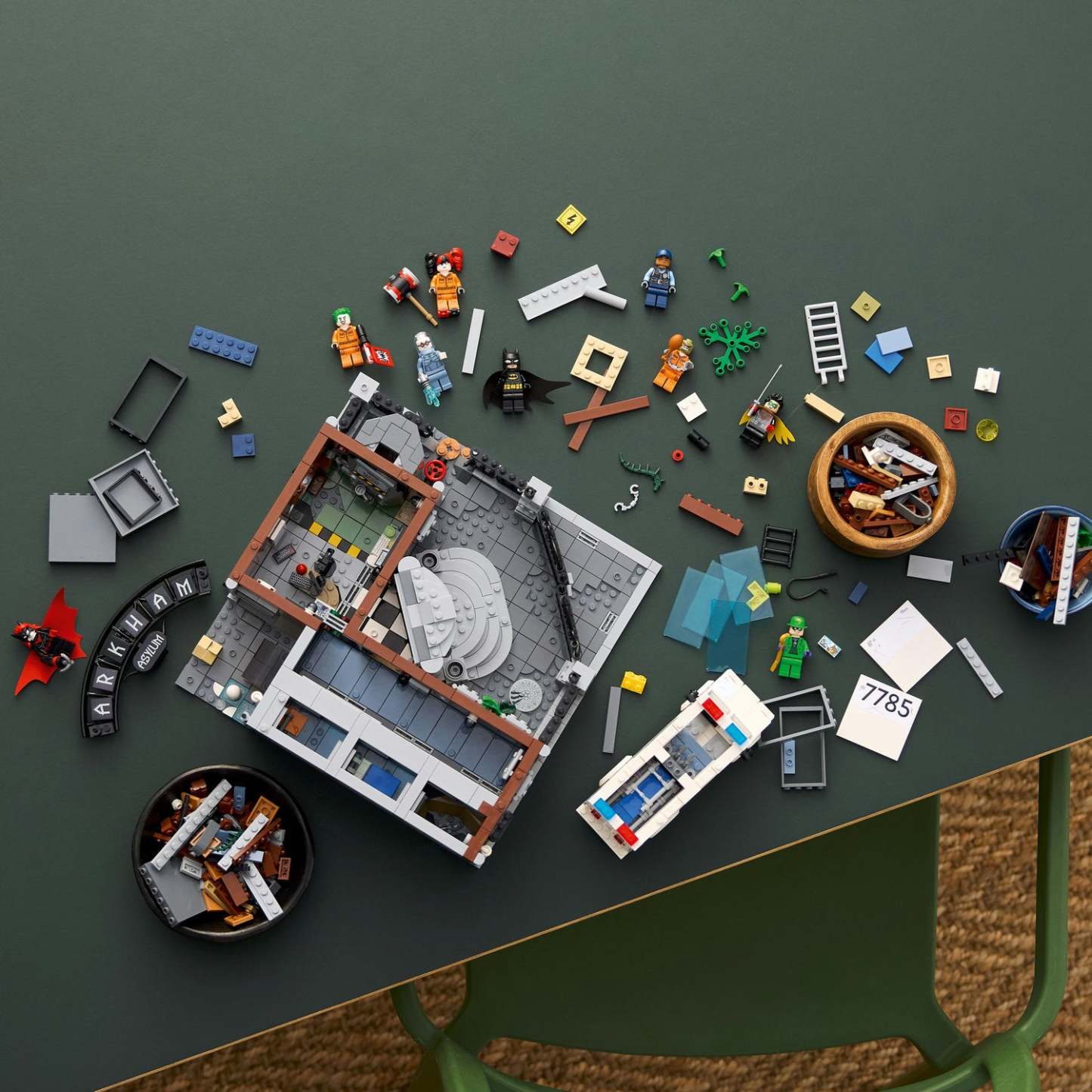 ® DC Batman™ Arkham Asylum™