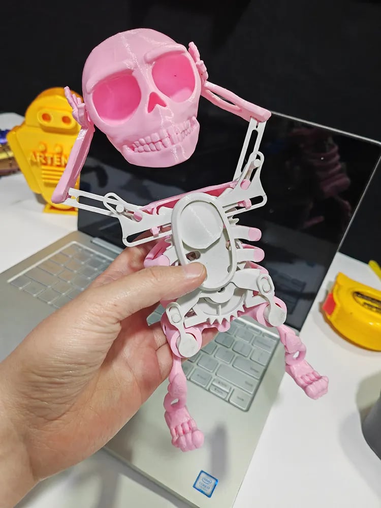 3D Printed Dancing Skull Toy