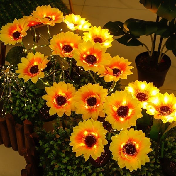 🌻2025 Spring Hot Sale🔥🔥Waterproof Solar Sunflower Light