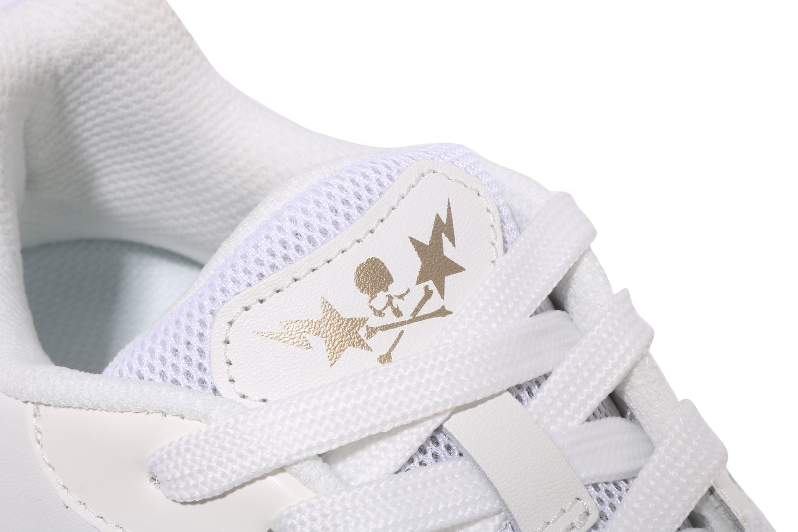 CO-BRANDING SHARK STA 14TH