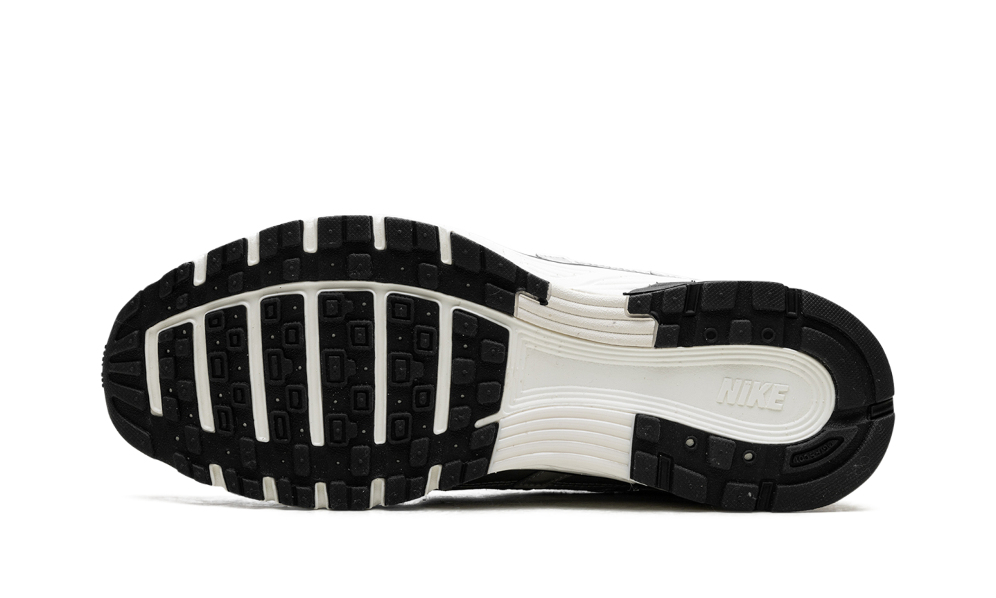 P-6000 "Metallic Silver"