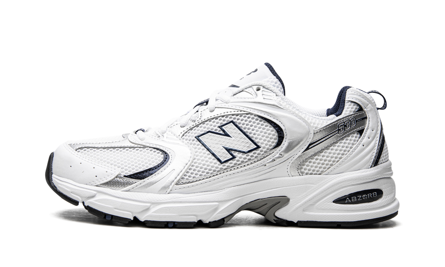 530 "WHITE/SILVER/NAVY" MR530SG