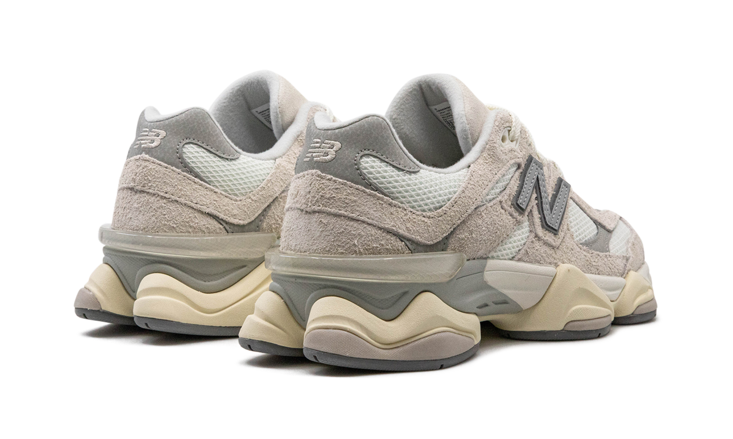 9060 "Suede Pack - Sea Salt" U9060HSC