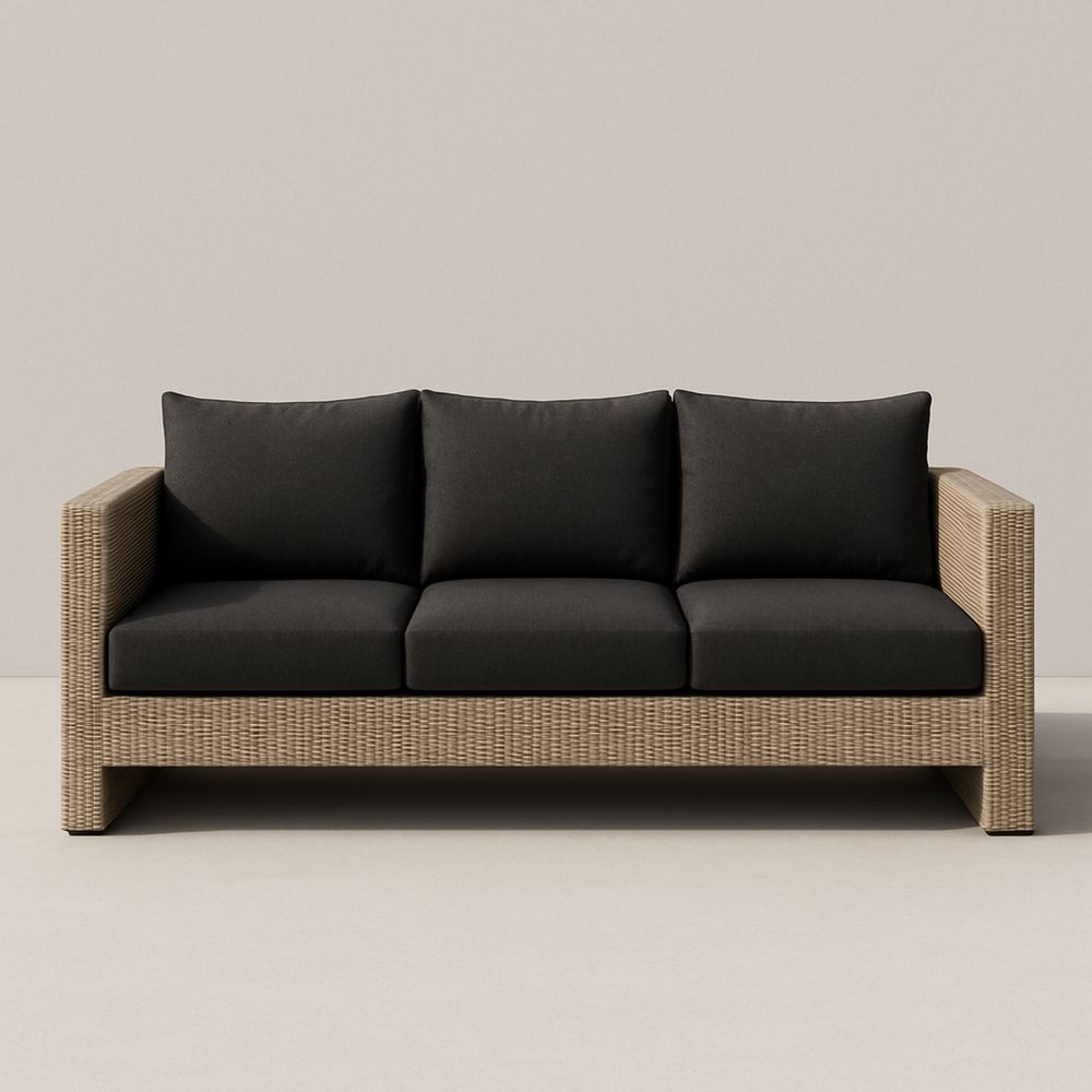 Sofa trzyosobowa z rattanu z poduszkami