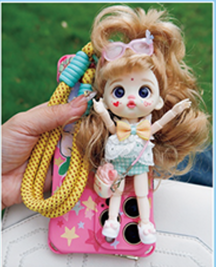 LUOLIFEN DOLL - BEACH HOLIDAY - TRENDY DOLLS - PHONE PENDANT
