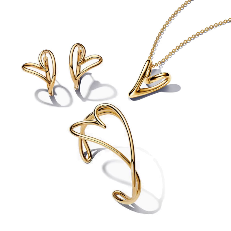 Valentine's Day jewelry Set Women's Gift Necklace Earring Bracelet Nature Heart Nracelet Gold Sculpture Hollowed Out Heart Shape