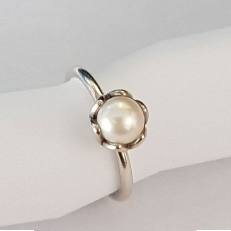 New Ring Golden color High-Quality 925 Stering Silver For Women Retro vogue Charm Jewelry love Gift Party Banquet