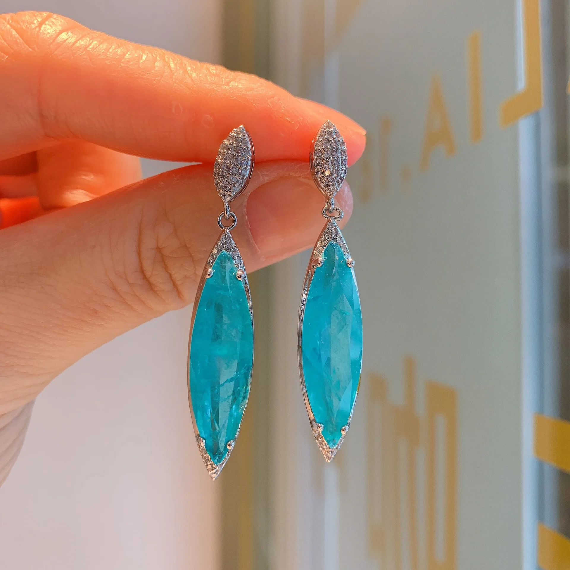 European And American Style Blue Paraiba Gemstone Earrings Necklace Jewelry Set Earrings 8*27 Pendant 10*35 Women's Jewelry Gift