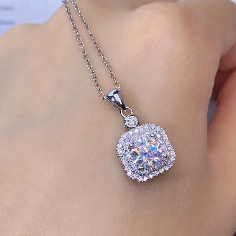 Delicate Halo Square Heart Cubic Zirconia Pendant Necklace For Women Popular Adjustable Chain Anniversary Gift Girlfriend