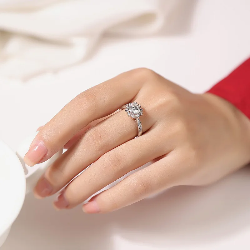 Elegant Four Claw 1ct D Color Snowflake Moissanite Ring For Women 925 Silver Jewelry Certified Christmas Gift Wife Girlfriend