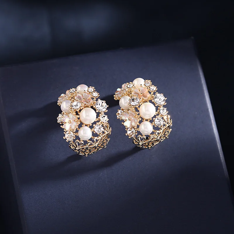 925 Sterling Silver White Gold Plated Pearl Stud Earrings for Women Luxury Needle Design Engagement Wedding Jewelry for Girls