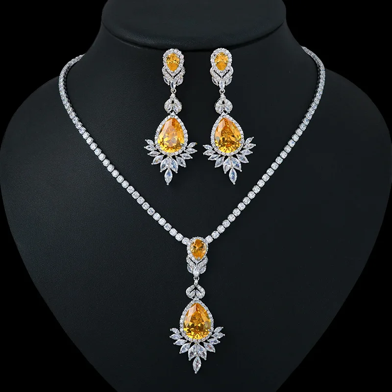 Flash White Ear Stud Retro High End Zircon New Wedding Necklace Set Versatile Banquet Accessories Sparkle