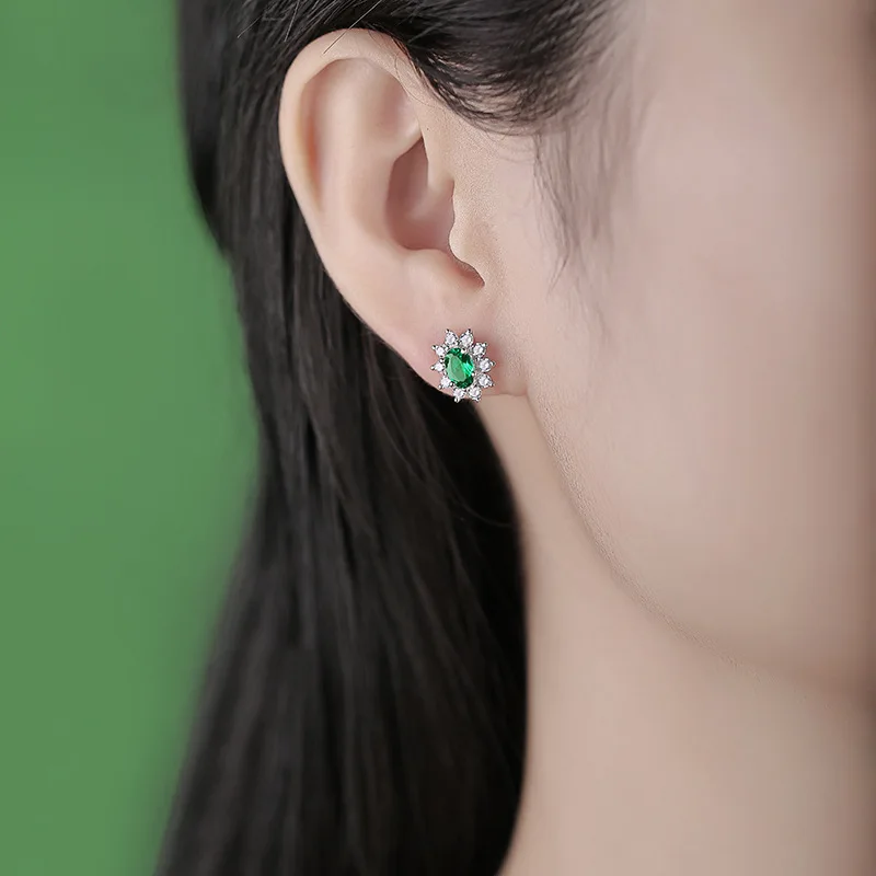 Delicate Lab Created Emerald S925 Sterling Silver Flower Stud Earrings For Women Popular Vintage Jewelry Anniversary Gift